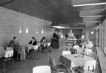 846405 Interieur van het N.S.-station Beverwijk te Beverwijk: restauratie.